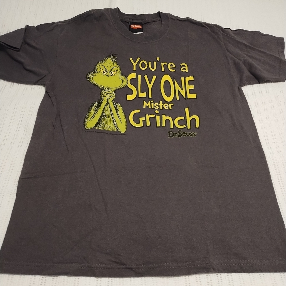 Vintage Dr. Seuss Grinch Graphic T-Shirt